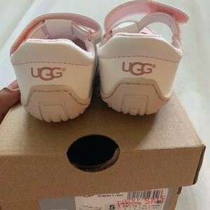 UGG TODDLER SANTORE" SANDALS, WHITE/PINK,Size 5